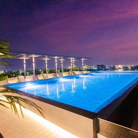 The Lennox Luxury Apartment Accra Luaran gambar